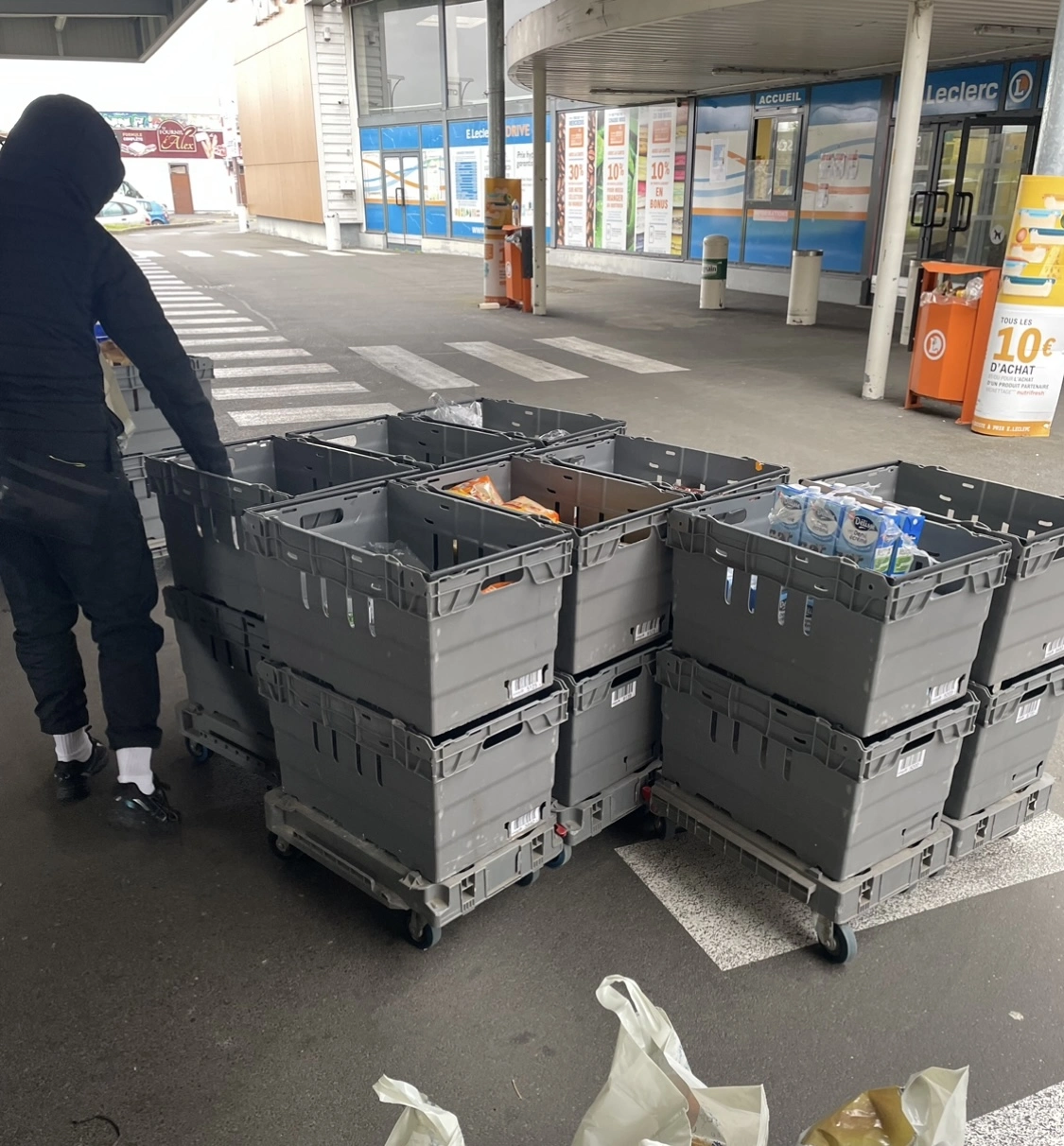 Préparation colis alimentaire gratuit - Association musulmane